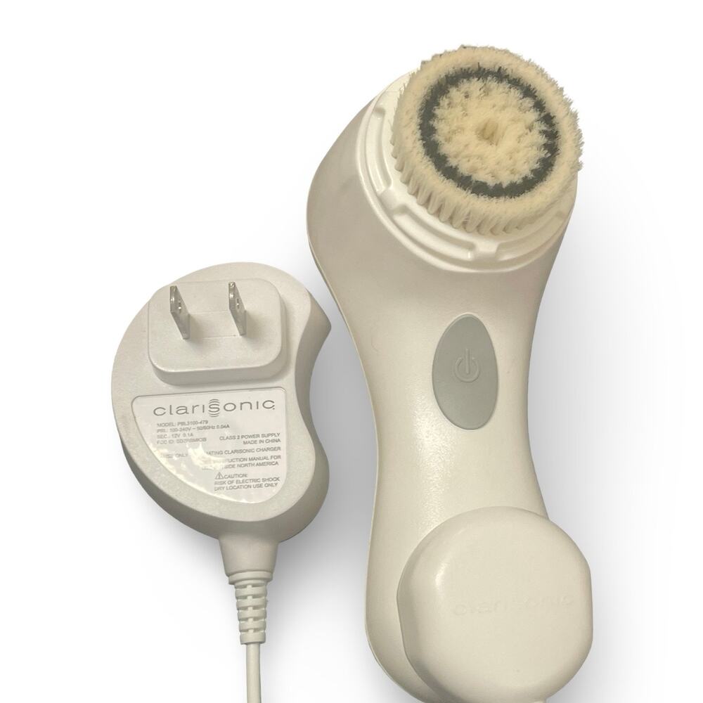 Clarisonic Mia Sonic Facial Cleansing Brush White System New Brush Head Charger